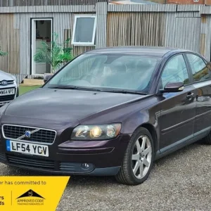 2004 Volvo S40 2.4 SE Saloon Automatic - Image 4