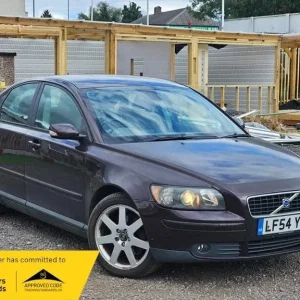 2004 Volvo S40 2.4 SE Saloon Automatic