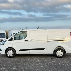 2021 Ford Transit Custom 2.0 EcoBlue Trend Panel Van - Image 5