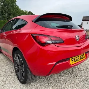 2015 Vauxhall Astra GTC 1.4 i-Turbo Limited Edition Red Manual - Image 5
