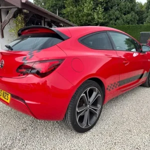2015 Vauxhall Astra GTC 1.4 i-Turbo Limited Edition Red Manual - Image 7