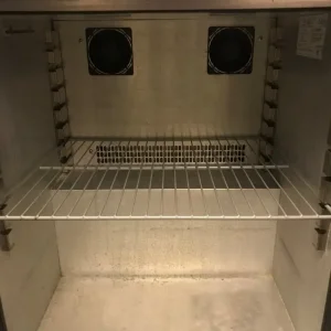 Foster fridge - Image 2