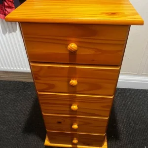 Pine chest of drawers - Image 4