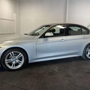 2018 BMW 3 Series 2.0 320I M Sport Auto 4-door Saloon - Image 2