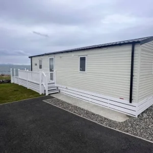 Willerby Malton in Faringdon – 2-Bed Static Caravan - Image 3