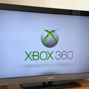 Xbox 360 250Gb console with 3 controllers - Image 2