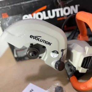 EVOLUTION 230MM DISC CUTTER WITH DIAMOND BLADE - Image 8