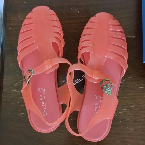 Select Women Frozen Flat Jelly Sandals Coral Size 6