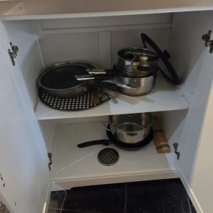 Kitchen island with drop leaf extension - Image 2