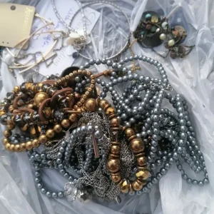 Costume jewelry collection - Image 4
