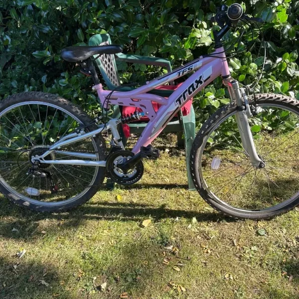 Trax TFS adult mountain bike
