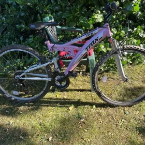 Trax TFS adult mountain bike