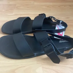 Groundies Kos Men's Sandals, UK Size 10, Black, New in Box