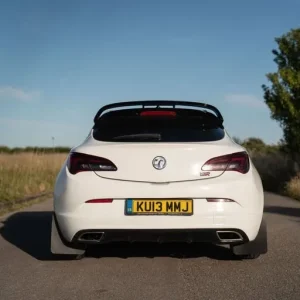 Vauxhall Astra GTC VXR Hatchback 2013 Manual 3-door - Image 4