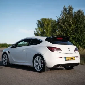 Vauxhall Astra GTC VXR Hatchback 2013 Manual 3-door - Image 7