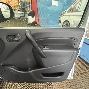 2021 Nissan NV250 Acenta Diesel Panel Van - Image 5