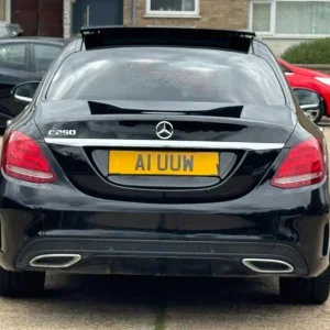 2015 Mercedes-Benz C250 AMG Line Diesel Premium - Image 5