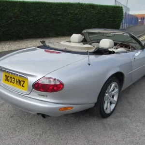 2003 Jaguar XK8 4.2 Convertible - Image 4