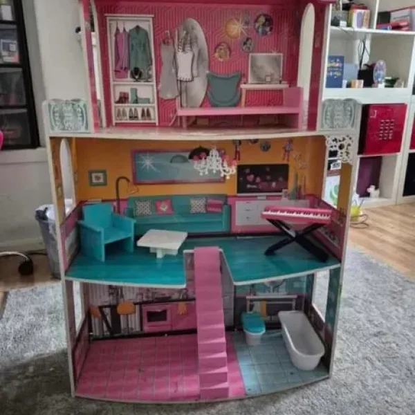 Dolls House