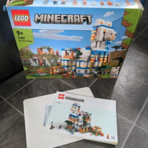 Lego Minecraft llama village 21188