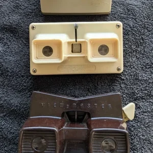 View-Master 3D Viewers and Projector Collection - Image 4