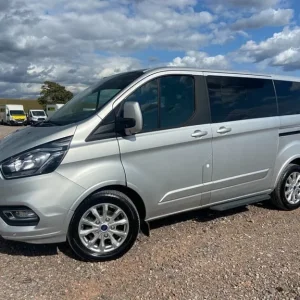 2018 Ford Tourneo Custom 310 Titanium 9-Seater Minibus - Image 6