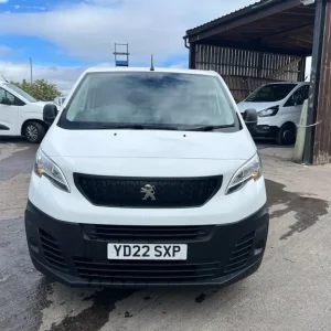 2022 Peugeot Expert 1000 1.5 BlueHDi 100 Professional Premium Van - Image 2