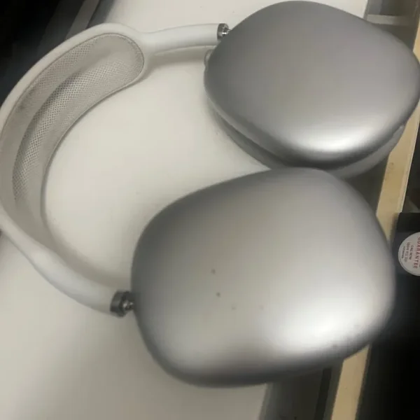 Apple AirPods Max Headphones
