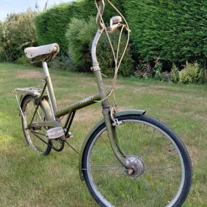 Vintage 1969 Raleigh Twenty Bicycle - Image 2