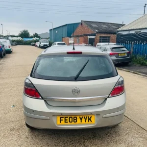 Vauxhall Astra Hatchback 2008 - Image 6