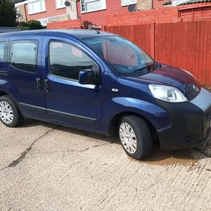 2012 Fiat Qubo MPV – manual, 5 doors, 1360cc - Image 2