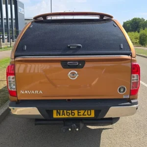 2016 Nissan Navara 2.3 dCi Tekna Auto 4WD Euro 6 4dr PICK UP Diesel Automatic - Image 3