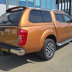 2016 Nissan Navara 2.3 dCi Tekna Auto 4WD Euro 6 4dr PICK UP Diesel Automatic - Image 4