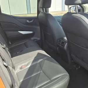 2016 Nissan Navara 2.3 dCi Tekna Auto 4WD Euro 6 4dr PICK UP Diesel Automatic - Image 8