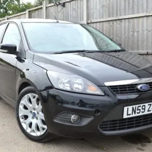 2009 Ford Focus 1.6 Zetec 5-door hatchback petrol manual - Image 3