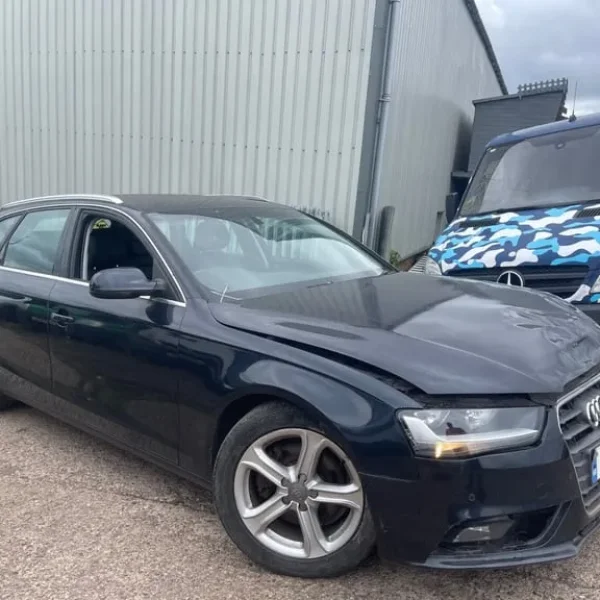 Audi A4 Estate 2.0 TDI Teknik 2014