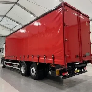 Volvo FM 330 6x2 Rear Lift Sleeper Cab Curtainsider - Image 4