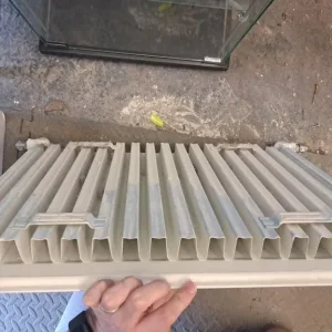Small radiator 60cm wide, 45cm tall - Image 3
