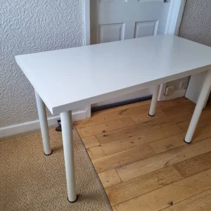 White IKEA table 1.2m long x 60cm - Image 2