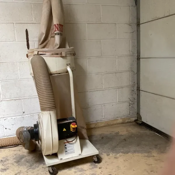 Axminster dust extractor