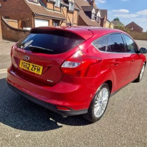 Ford Focus Hatchback 2012 Manual 5-door - Image 2