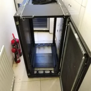 Rittal Server Cabinet Rack - 60x115x95 cm - Image 2