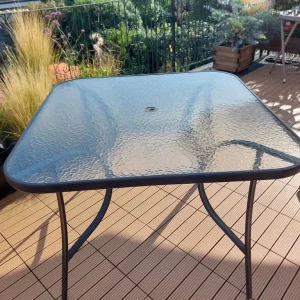 Garden table and 2 chairs - Image 3