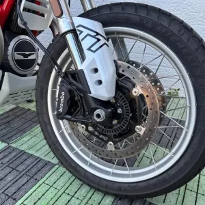 2025 Moto Guzzi V85 850 TT Euro 5 - Image 5