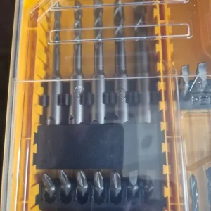 Dewalt 102pce sds and hss drills n bits n holecutters - Image 2