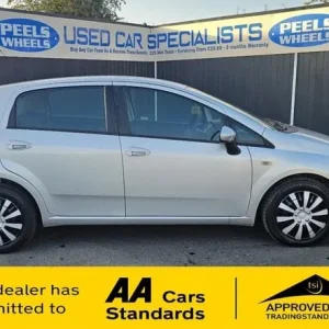 2013 Fiat Punto 1.2 Pop Hatchback 5 Door Petrol Manual - Image 5