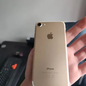 iPhone 7 32GB Gold - Image 7