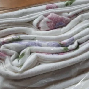 Northern Nights single bed set. Unused - Image 3