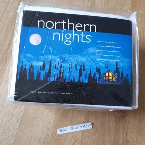 Northern Nights single bed set. Unused