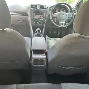 Volkswagen Golf 1.6 TDI Match Euro 5 5-door - Image 6